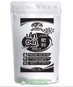 Chiếc phân bón lân đen humic đạm cá Nhật vào túi 1 kg